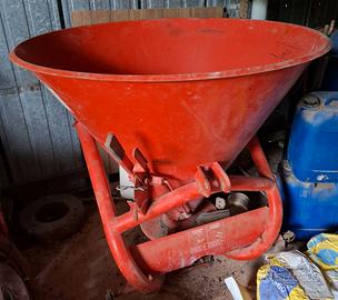 Spandiconcime OMAB S403L (400 litri) per trattore