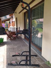 Attrezzo per allenamento fisico