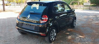 Renault Twingo Zen 1.0 10/16 km 42.382