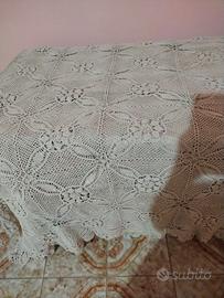 tovaglia all' uncinetto 