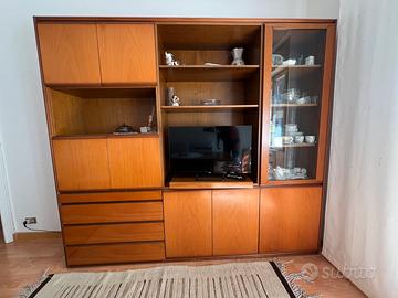 Mobile sogfiorno in legno