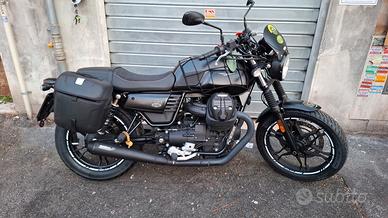 moto guzzi v7 III stone 750