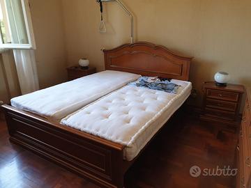 ARMADIO CAMERA  DA LETTO CON LETTO MATRIMONIALE