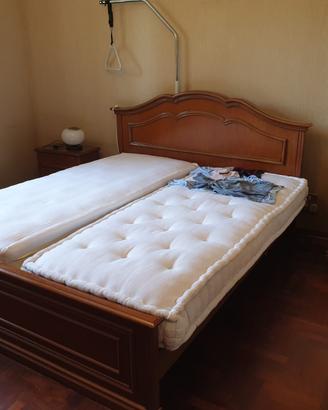 ARMADIO CAMERA  DA LETTO CON LETTO MATRIMONIALE