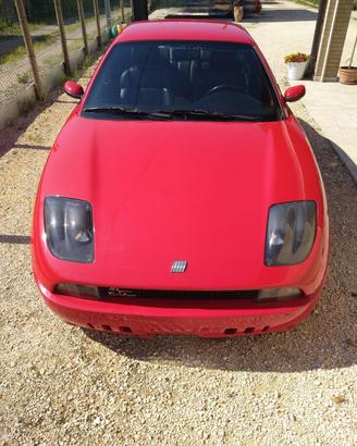 Fiat coupè Turbo rossa Ferrari 