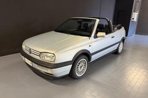 Volkswagen Golf Cabriolet 1.6 cat Highline