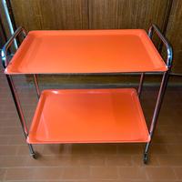 Carrello portavivande arancione