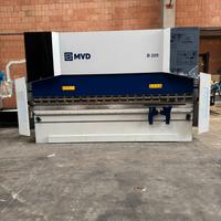 Piegatrice 4100x220 ton cnc 6 assi nuova