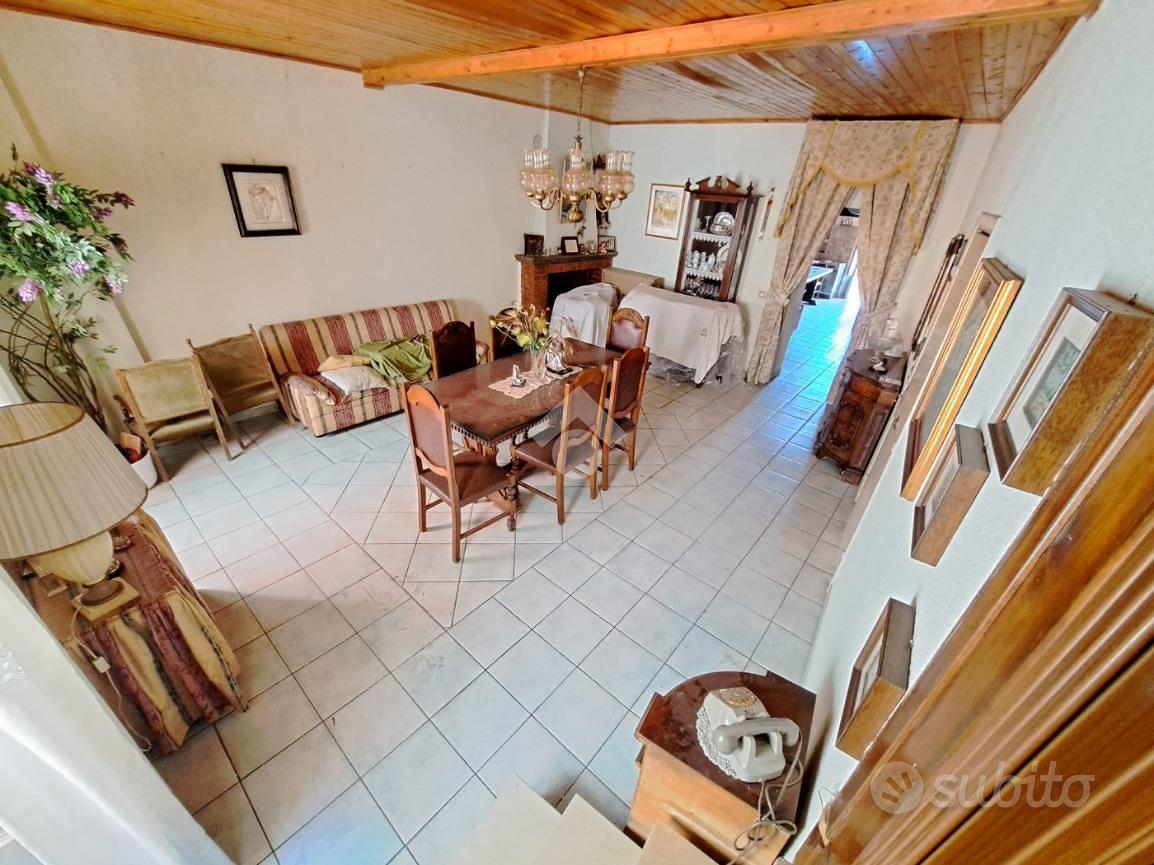 4 LOCALI A CANEPINA - View 4