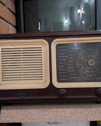 Radio d'Epoca Valvolare CGE 1525 Anni '50