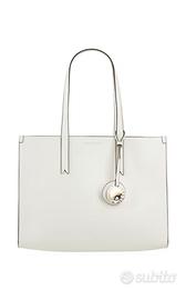 Armani borsa Tote con pochette e charm logo NUOVA 