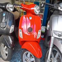 Piaggio Vespa 50 LX - 2011