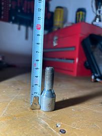 Bulloni ruota  M12 x 1.25 citroen peugeot