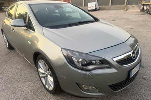 OPEL Astra 1.4 Turbo 140CV 5p Cosmo BENZINA/GPL