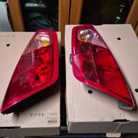 coppia di stop posteriori oroginali per punto