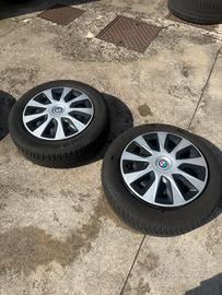4 cerchi ferro e copricerchi originali Alfa Romeo