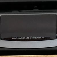 Audio compact disk recorder philips