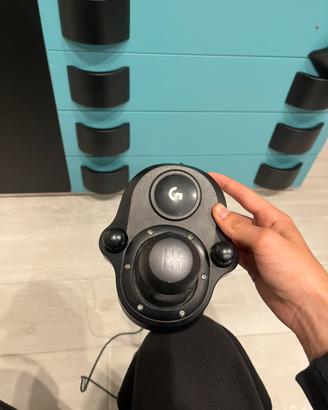 volante logitech G29 + cambio manuale
