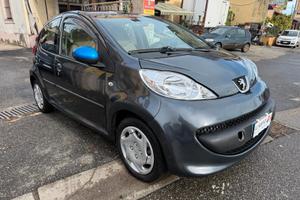Peugeot 107 1.4 HDi 5p. Plaisir