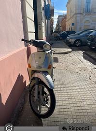 Scooter piaggio liberty