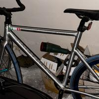Bici santa fixie raval