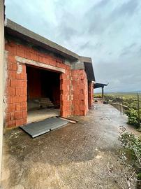 Pistis- Villetta allo stato grezzo S'Enne S'Arca