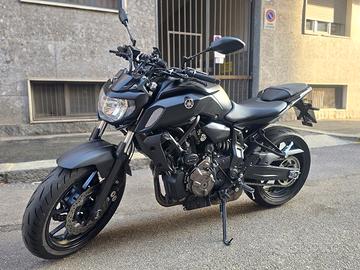 Yamaha MT 07 Black