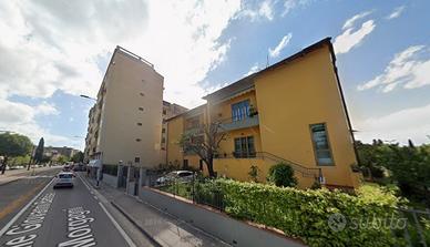 STANZA SINGOLA INDIPENDENTE in zona CAREGGI