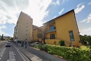 STANZA SINGOLA INDIPENDENTE in zona CAREGGI