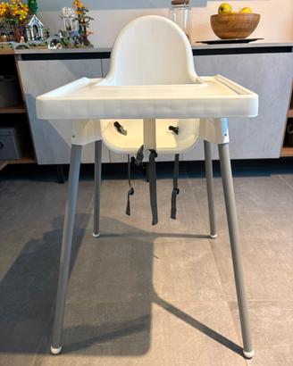 Seggiolone bianco ikea