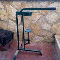 Tappatrice per tappi sughero