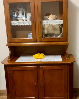 Credenza e vetrinetta