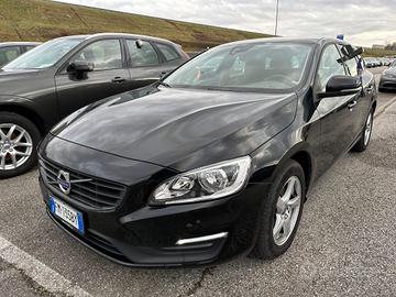 VOLVO V60 D3 Geartronic Business