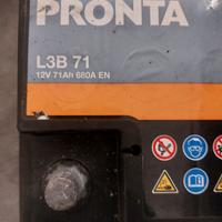 Batteria auto come nuova