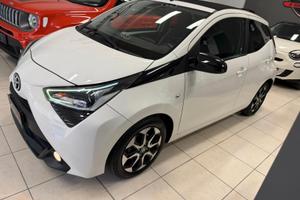 Toyota Aygo Connect 1.0 VVT-i 72 CV 5 porte x-wave
