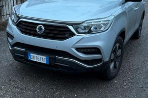 Ssang Yong Rexton