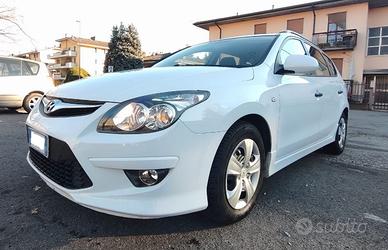 HYUNDAI I30 SW 1.4 BENZINA 109 CV C.MANUALE