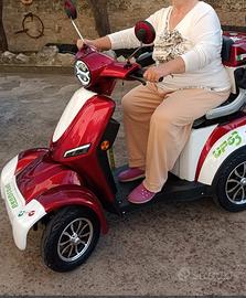 Scooter elettrico Ufo 4 ruote