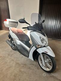 Yamaha X-city 250