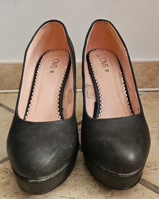 Scarpe décolleté con plateau e tacco