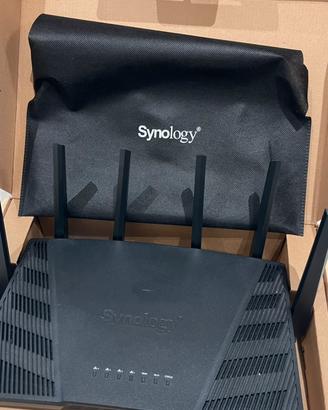 Synology RT6600ax,  router WiFi 6 tri-band, vlan