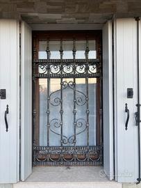 Inferriate grate di sicurezza in ferro battuto