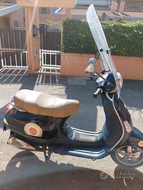 Vespa 50 Primavera Blu