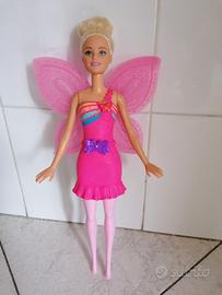 Barbie con ali