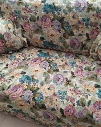 copridivano con cuscini vintage fantasia floreale 