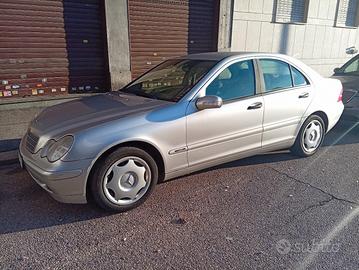 MERCEDES CLASSE C 220 TURBO DIESEL