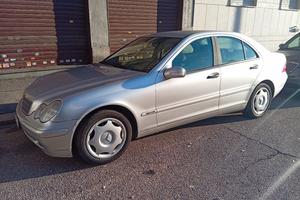 MERCEDES CLASSE C 220 TURBO DIESEL