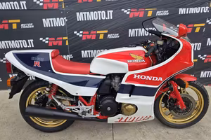 HONDA CB 1100 R Conservata