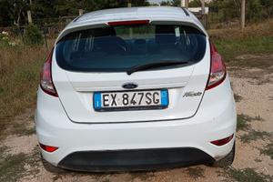 Ford Fiesta euro 5 adatta a neopatentati