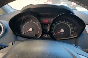 Ford fiesta 2012 1.4 diesel serie titanium